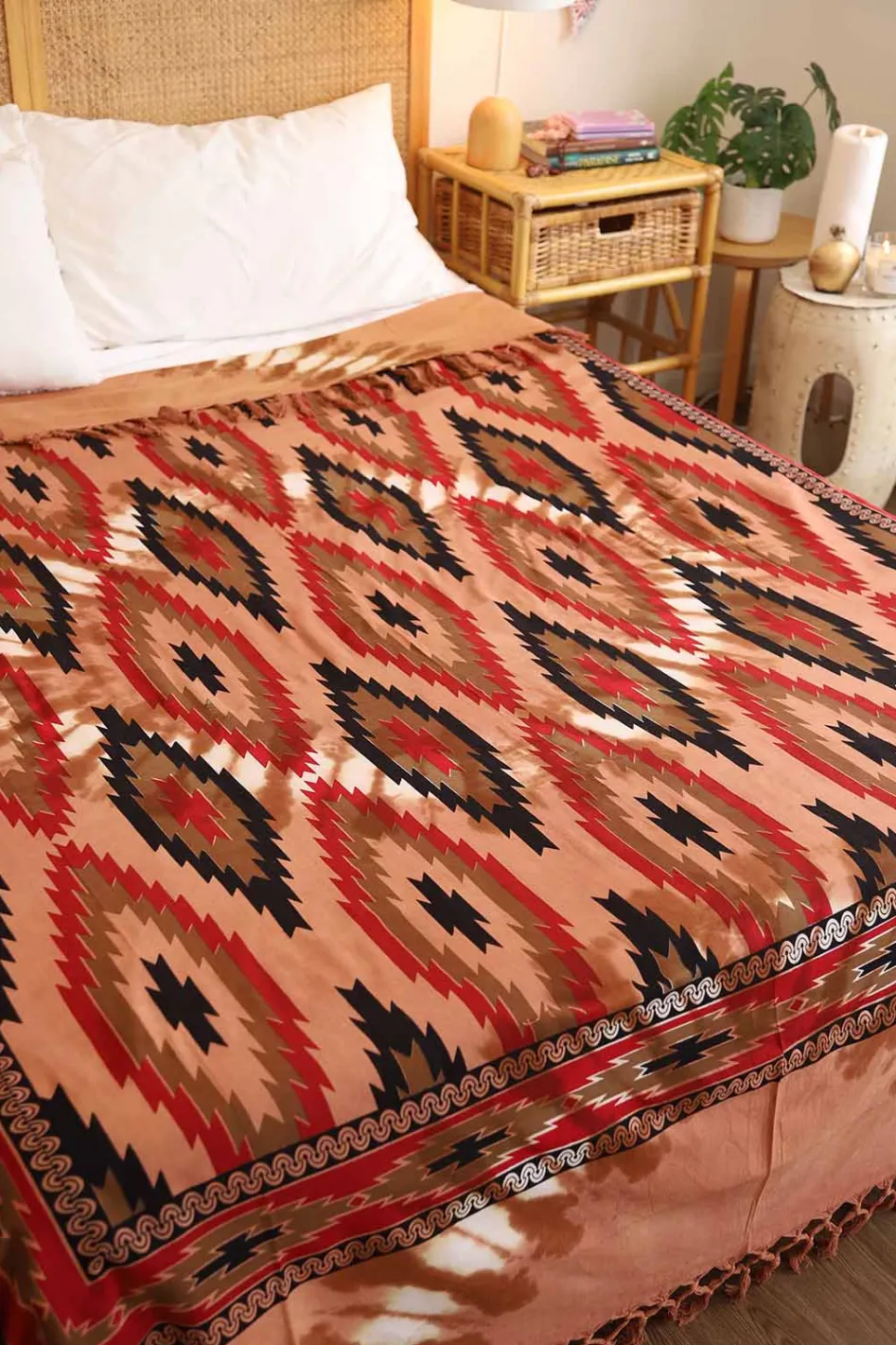New Aakrita Bedspread Bedding