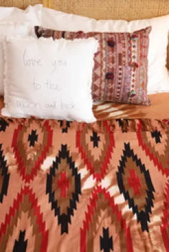 New Aakrita Bedspread Bedding