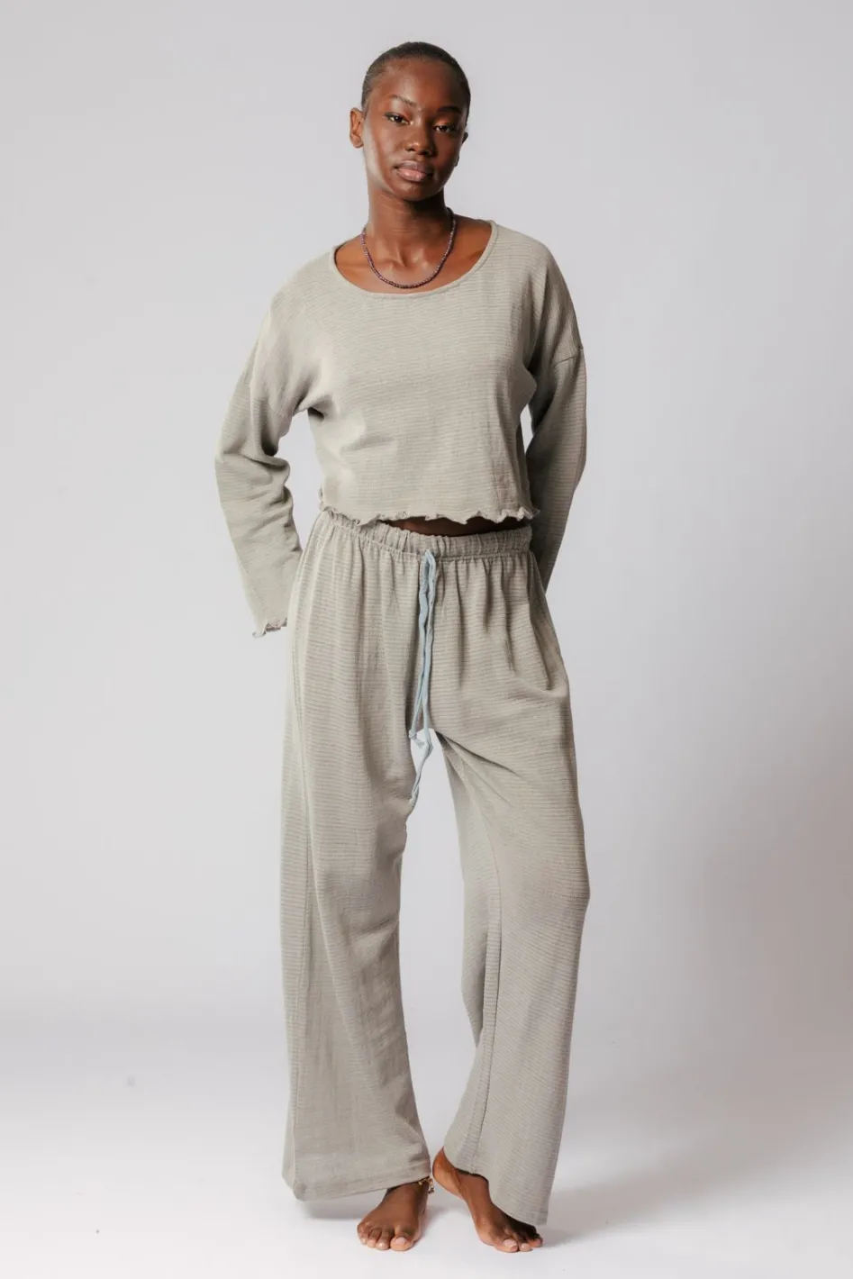 Discount Aaram Pants Pants
