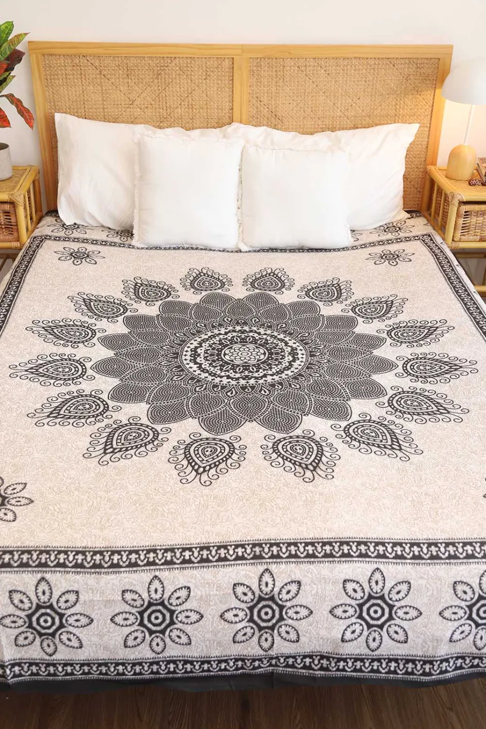 Hot Aditya Bedspread Bedding