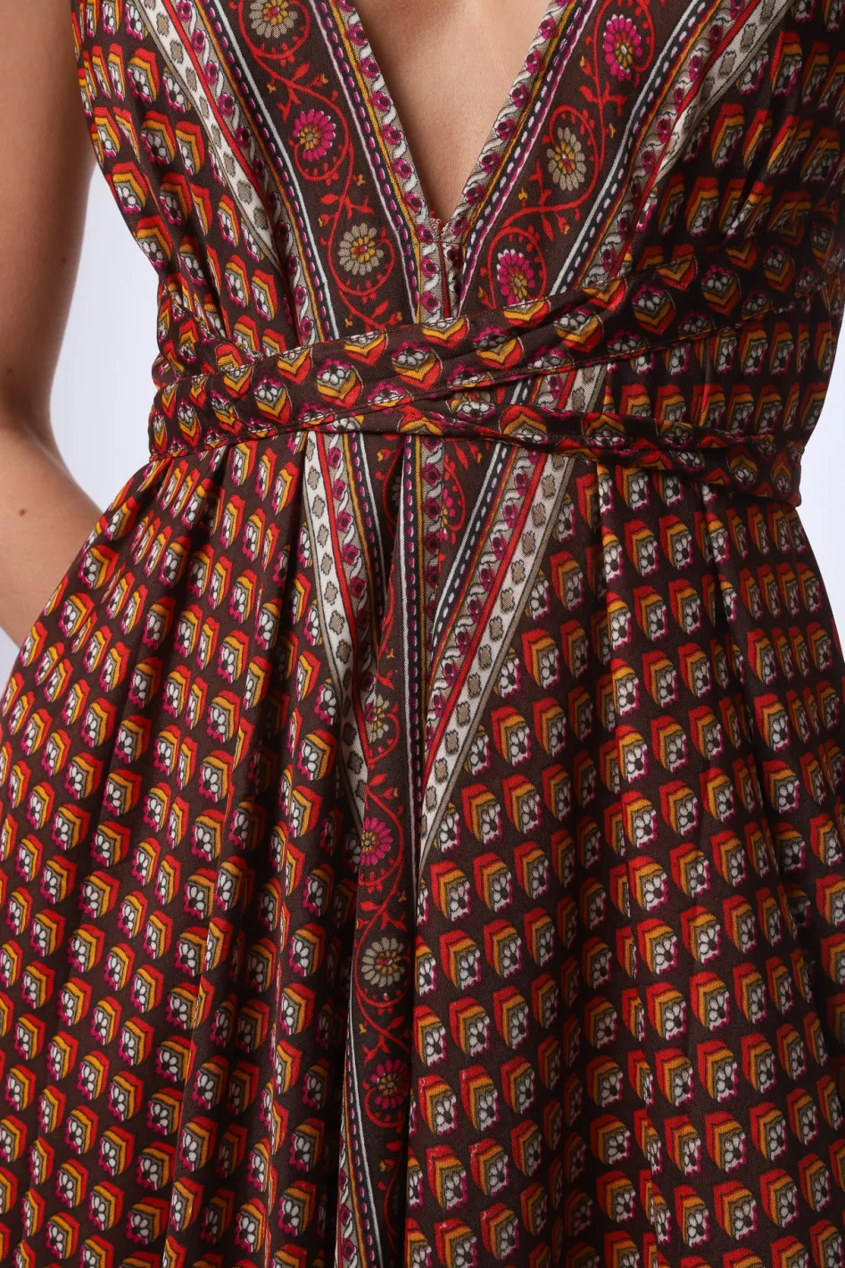 New Alia Halter Dress Dresses