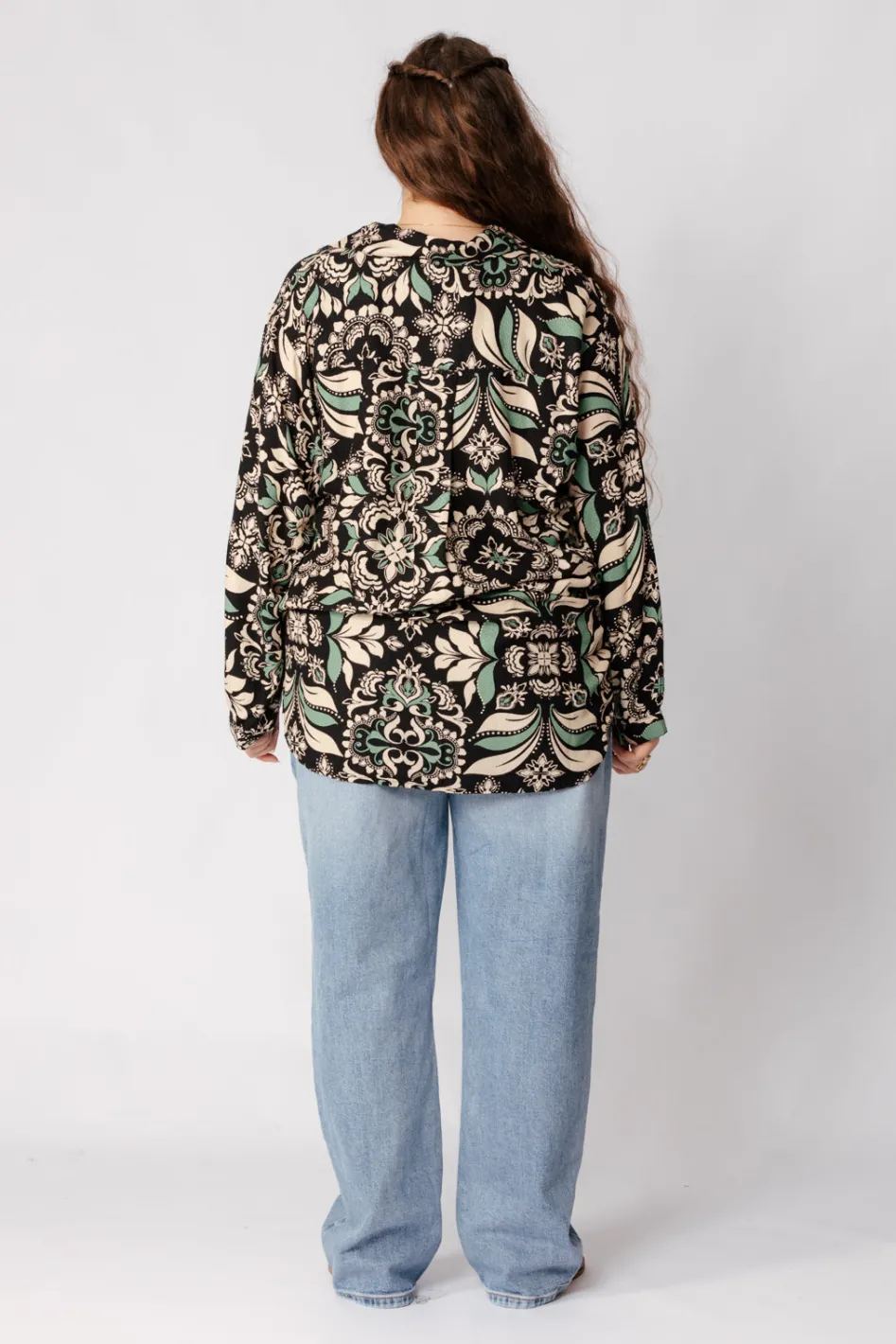 Discount Amber Shirt Free Size|Tops & Shirts