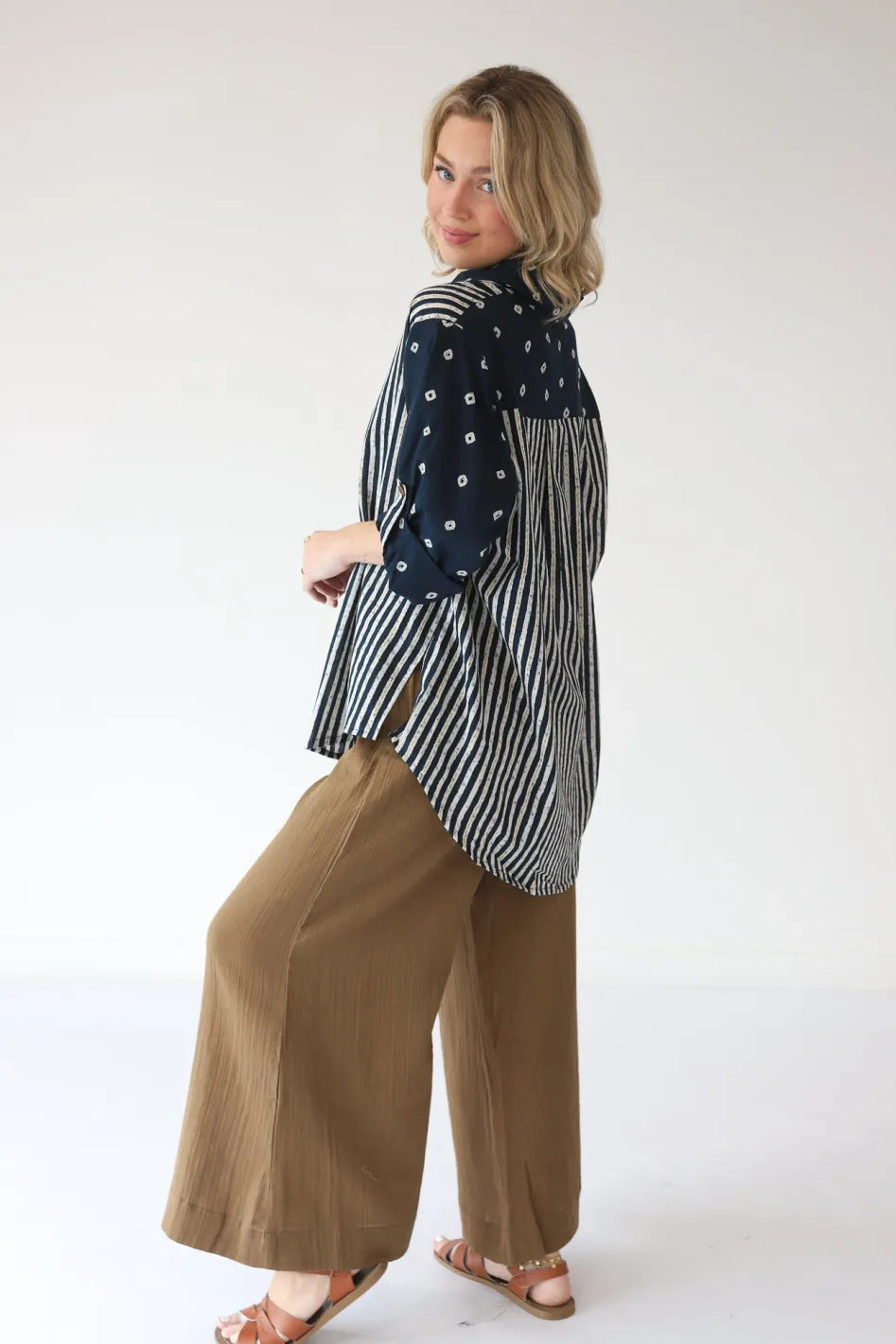 Sale Amber Shirt Free Size|Tops & Shirts
