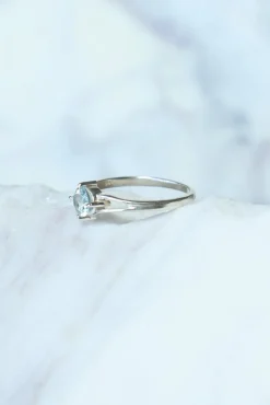 New Blue Topaz Ivy Gemstone Ring Rings