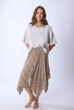Clearance Faerie Tee Shirt Free Size|Tops & Shirts