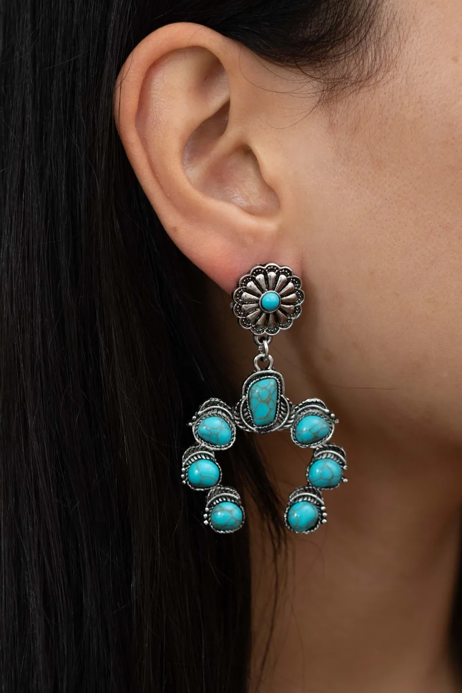 Best Floral Stone Studs Fashion Jewellery
