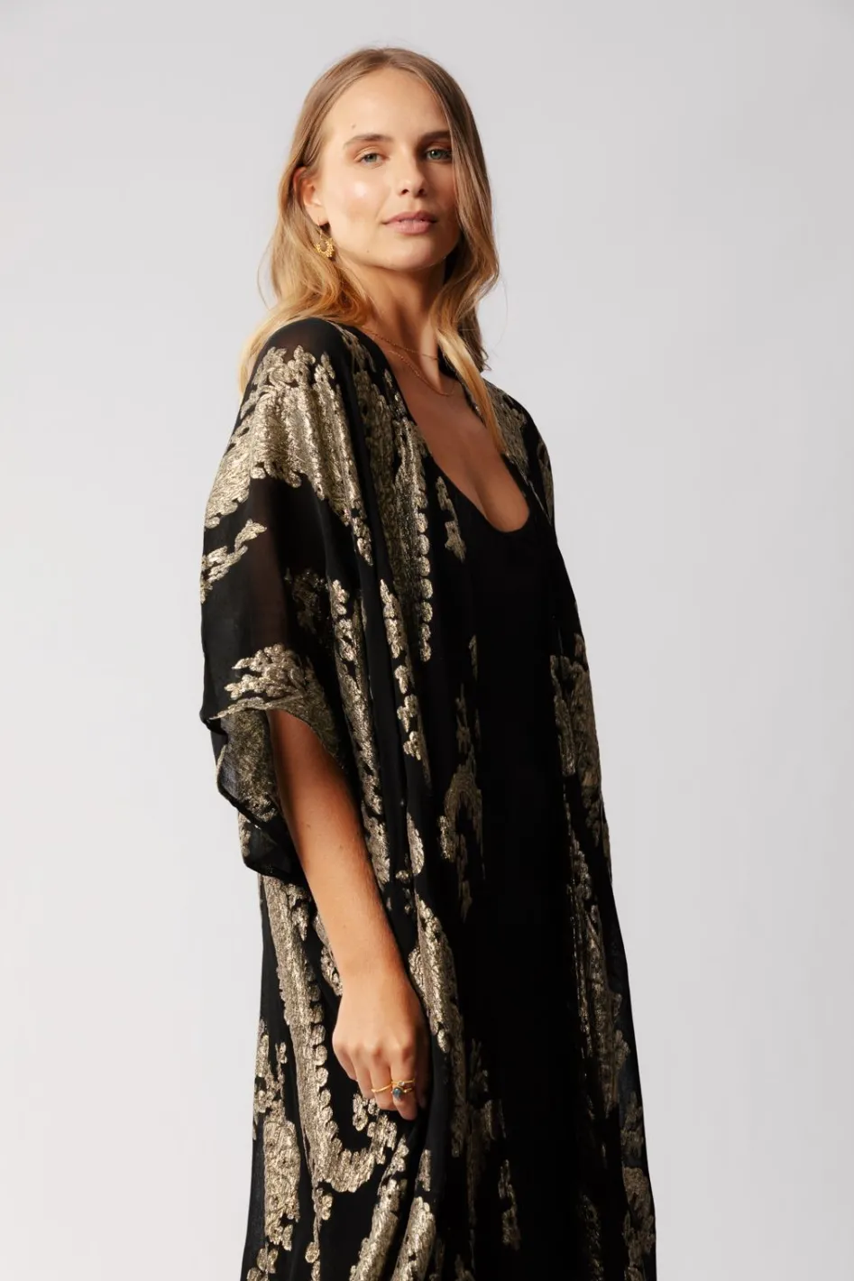 Fashion Glimmer Kimono Free Size|Kimonos & Dusters