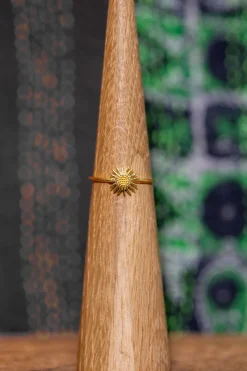 Discount Gold Tali Flower Ring Rings