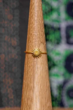 Discount Gold Tali Flower Ring Rings