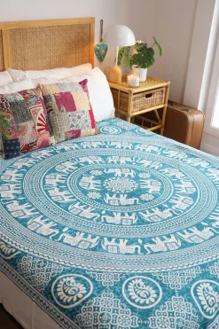Fashion Haathi Bedspread Bedding