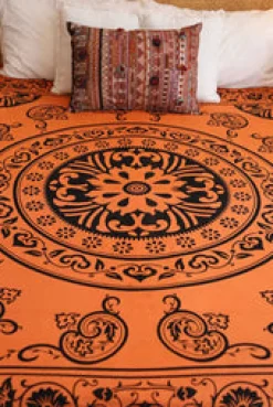 Hot Kesari Bedspread Bedding
