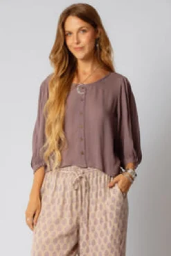 Discount Lindy Shirt Free Size|Tops & Shirts