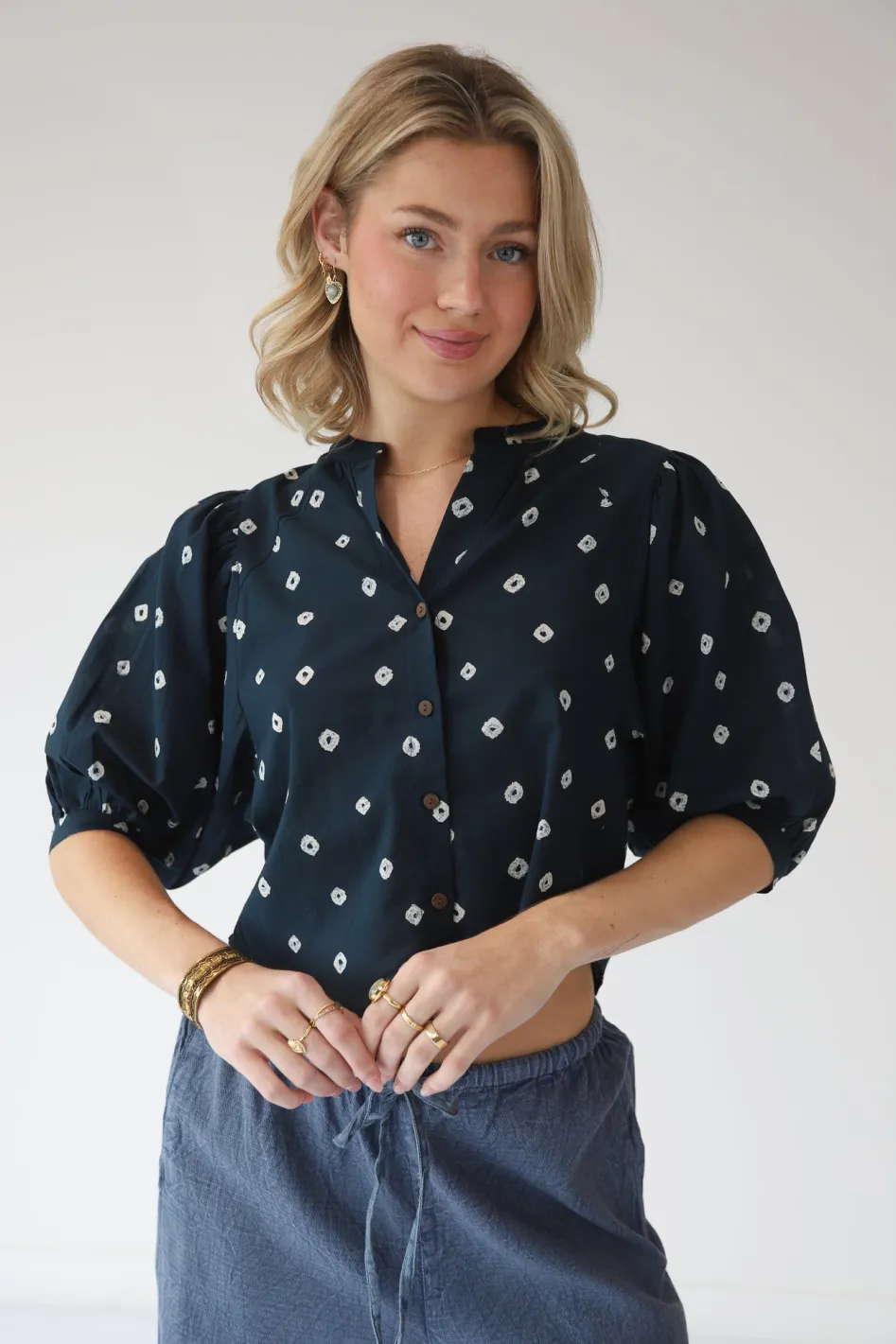 Discount Magnolia Top Tops & Shirts