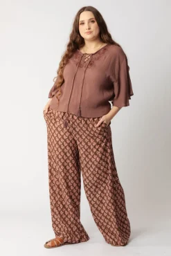 Hot Moti Pants Pants