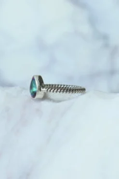Fashion Mystic Topaz Cruz Ring Rings