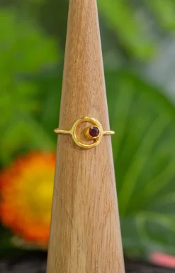 Fashion Nari Garnet Ring Rings
