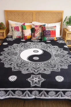 Clearance Nisha Bedspread Bedding