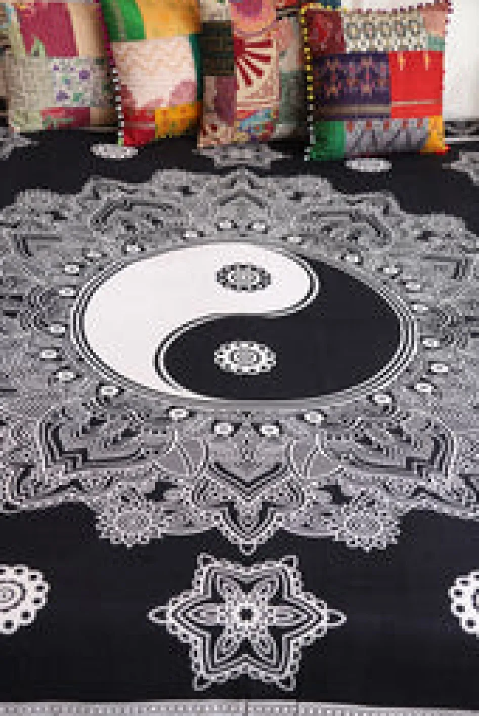 Clearance Nisha Bedspread Bedding