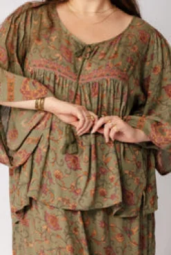 Best Nissa Top Free Size|Tops & Shirts