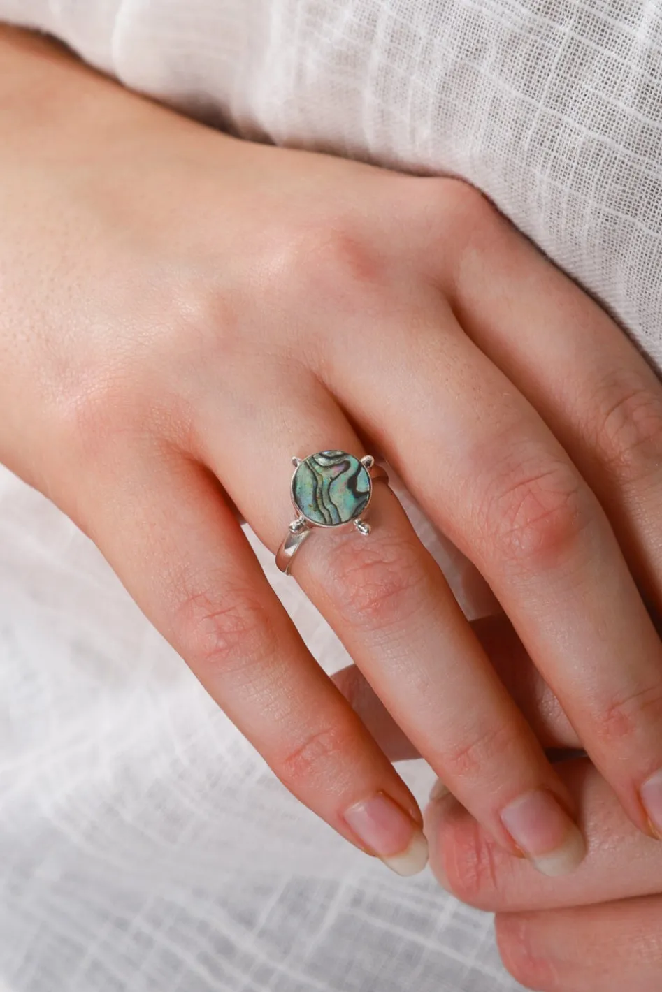 Online Paua Round Yuet Stone Ring Rings