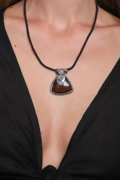 Outlet Pavana Pendant Necklace Fashion Jewellery