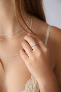 Outlet Pearl Oli Tiny Ring Rings