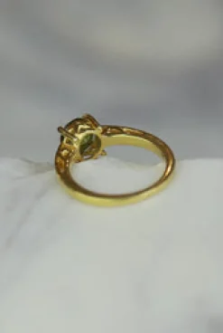 Discount Peridot Gold Agatha Claw Set Ring Rings
