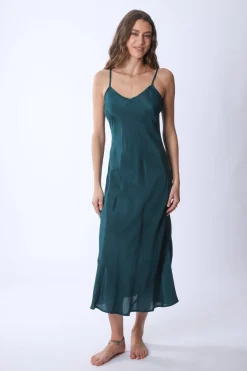 Hot Ruby Slip Free Size|Dresses