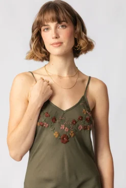 Sale Ruby Slip Free Size|Dresses
