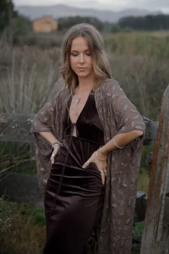 Clearance Shimmer Kimono Free Size|Kimonos & Dusters