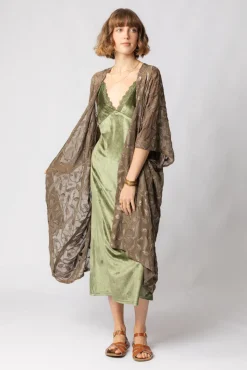 Clearance Shimmer Kimono Free Size|Kimonos & Dusters