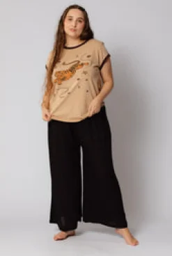 Fashion Tiger Tee Tops & Shirts