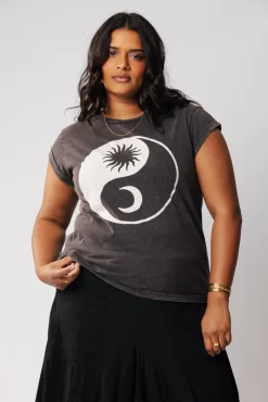 Best Yin Yang Tee Tops & Shirts